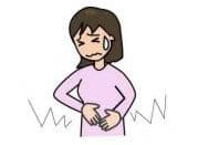 腹痛の女性